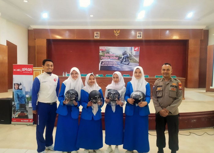 Astra Motor Bengkulu Kampanye Keselamatan Berkendara di SMKS 16 Kota Bengkulu