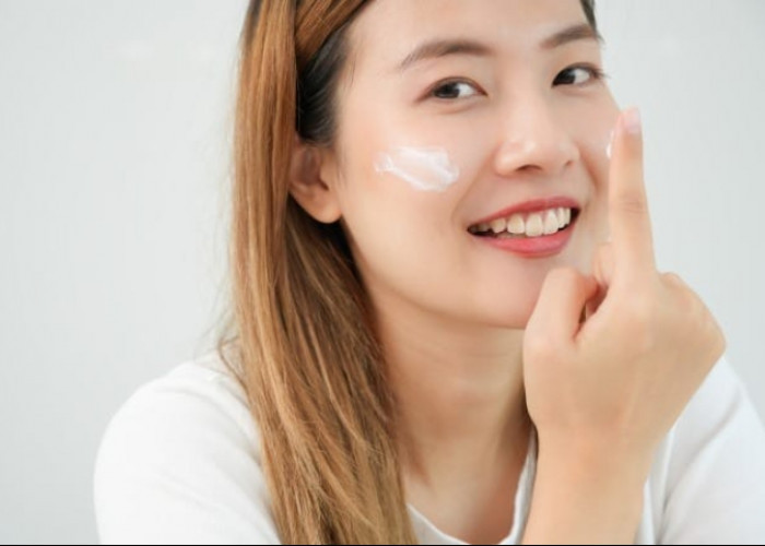 Ingin Wajah Lembab Disetiap Harinya? Coba Gunakan 8 Rekomendasi Moisturizer Ini!