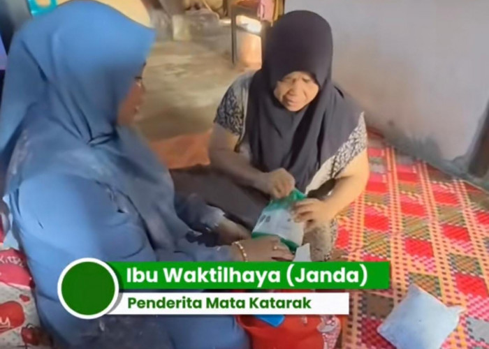 Ganti Open House dengan Aksi Nyata, Pejabat Pemprov Bengkulu Kunjungi Rumah Warga di Hari Lebaran
