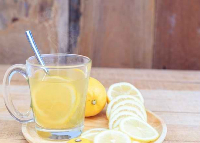 Sering Dianggap Sepele, Ini Sederet Efek Samping Minum Air Lemon Berlebihan 