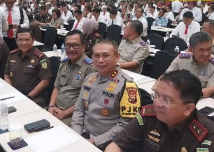 Penanganan Ratusan Kasus Pidum dan Pisus, Kejati Bengkulu Terima PIN Emas dari Kementerian ATR BPN