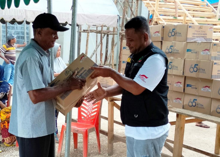 Semangat Saling Bantu, Astra Salurkan 65.000 Paket Bantuan