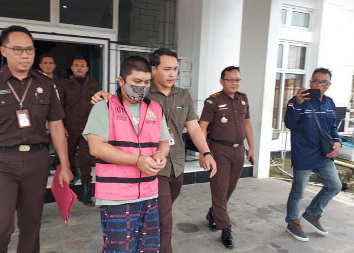 Tersangka Baru Korupsi Retribusi TKA di Bengkulu Tengah Dilimpahkan ke Kejari