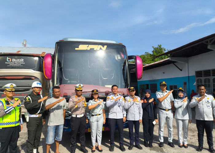 Pastikan Keselamatan Penumpang Jelang Ramadan, Ditlantas Polda Bengkulu Ram Check Bus PO SAN