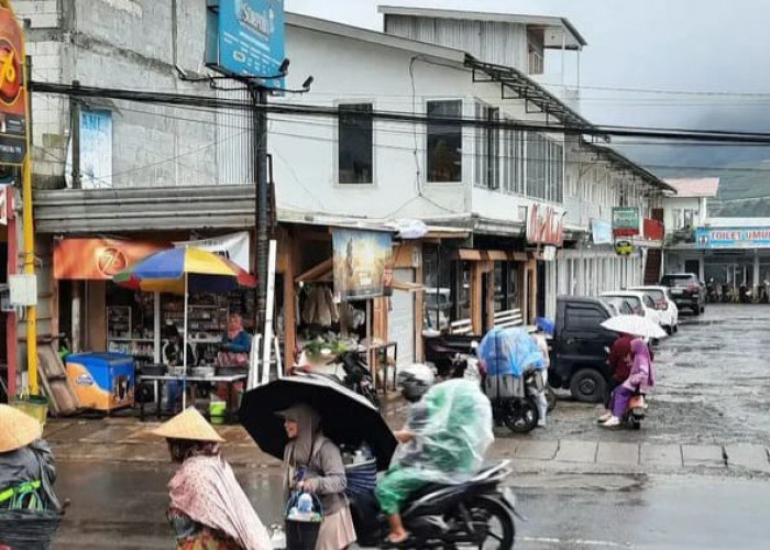 Waspada! Seluruh Wilayah Provinsi Bengkulu Berpotensi Diguyur Hujan Selama Libur Idul Adha