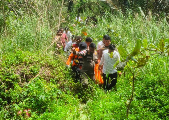 Mayat Pria Ditemukan Terlungkup di Pantai Kualo Kota Bengkulu, Jenazah Dibawa ke RS Bhayangkara