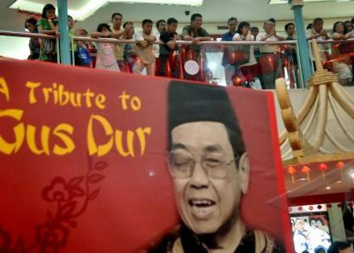 Jejak Gus Dur: Bapak Tionghoa Indonesia