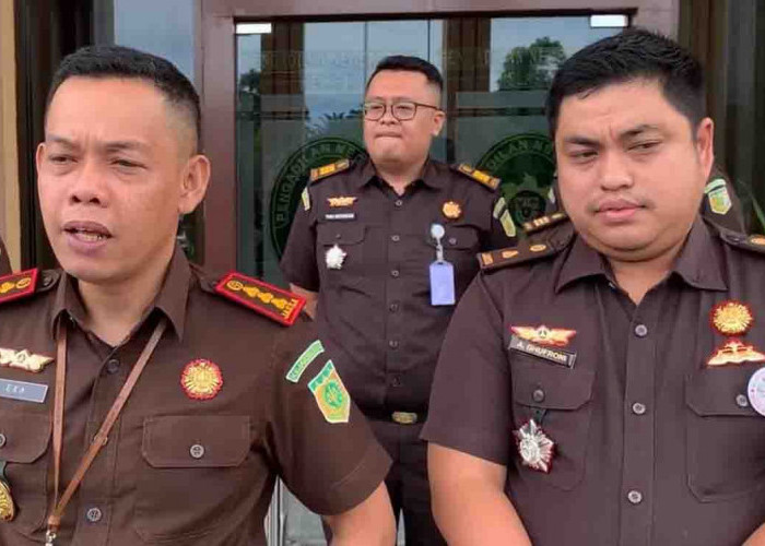 Sidang Tuntutan Mantan Bupati Seluma Murman Effendi Cs Ditunda Pekan Depan, Ini Penyebabnya