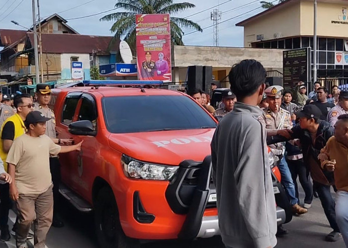 Keluarga dan Kuasa Hukum Rohidin Dilarang Bertemu, Ada Apa? 