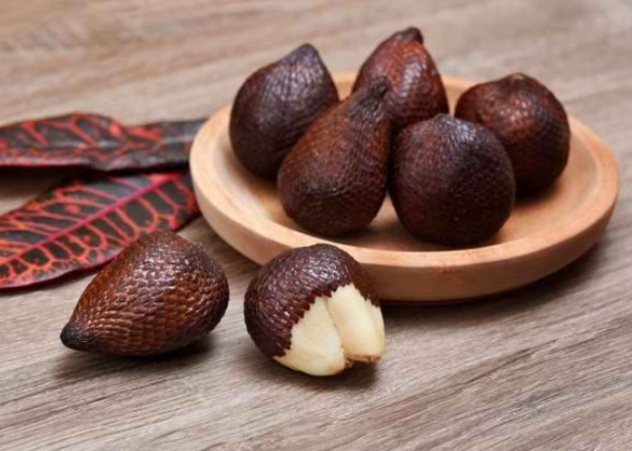 Menyimpan Beragam Nutrisi, Inilah Manfaat Konsumsi Buah Salak untuk Kesehatan Anda