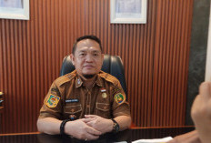 Dikbud Kota Bengkulu Tegaskan SD dan SMP Dilarang Jual Seragam ke Siswa Baru