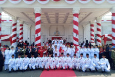 Khidmat dan Semarak, Pemkot Bengkulu Peringati HUT ke-81 RI di Pendopo Merah Putih