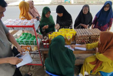 Bantu Dapur Warga, DKP Seluma Pastikan Bazar Murah Hadir Setiap Hari Besar
