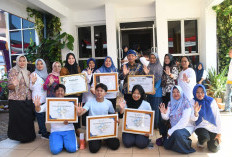 Hari Keluarga Nasional ke-33, Wali Kota Bengkulu Jadi Orang Tua Asuh bagi 20 Anak Berisiko Stunting