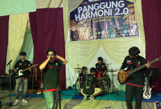 NOTURNA Bikin Panggung Harmoni 2.0 Bergema, UKM Seni UNIVED Tampilkan Aksi Memukau