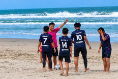 Meriahkan Festival Pantai Panjang, 85 Tim Pelajar Bersaing di Turnamen Sepak Bola Pantai Wali Kota Cup 2026
