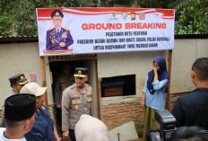 Dinding Papan Berganti Tembok, Kisah Buruh Kebun di Bengkulu Dapat Kado Bedah Rumah dari Kapolda