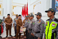 Pemkot Bengkulu Apresiasi 137 Anggota Linmas yang Mengabdi Lebih dari 10 Tahun