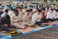 Momen Idulfitri 1447 H, Kapolda Bengkulu dan Ribuan Warga Salat Id Berjemaah di Mapolda