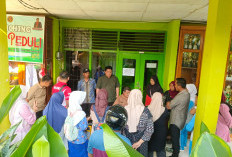 Diduga Ada Kecurangan SPMB Jalur Domisili, Puluhan Orang Tua Datangi SMAN 3 Kota Bengkulu