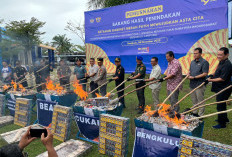 Bea Cukai dan BIN Bengkulu Musnahkan Ribuan Rokok Ilegal dan Minuman Beralkohol Tanpa Izin