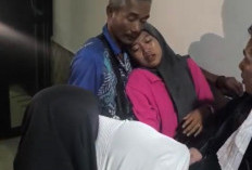 Isak Tangis Pecah di PN Bengkulu: Peluk Erat Sang Kakak, Adik Terdakwa Refpin Jatuh Pingsan