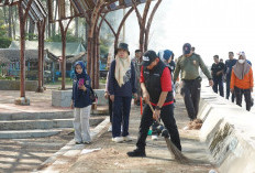Sambut Wisatawan Lebaran, Pemkot dan Polresta Bengkulu Sulap Pantai Panjang Jadi Lebih Asri
