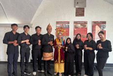 Ungkapkan Cinta Daerah, Teman Tuli di Bengkulu Terjemahkan Mars Kota Bengkulu ke Bahasa Isyarat