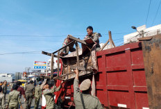 Kembalikan Fungsi Jalan, Pemkot Bengkulu Kembali Tertibkan Kawasan Pasar Panorama