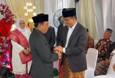 Puji Dedi Wahyudi, Anies Baswedan: Jarang Ada Wali Kota yang Hadir di Pernikahan Warganya
