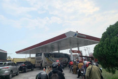 Harga BBM Non-Subsidi Tinggi, Antrean Bio Solar dan Pertalite Mengular di Bengkulu