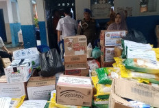 Disdikbud Kota Bengkulu Salurkan Sembako hingga Perlengkapan Sekolah untuk Korban Kebakaran Pengantungan