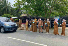 Antisipasi Abu Vulkanik Anak Krakatau, Dinkes Bengkulu Selatan Bagikan 1.000 Masker Gratis