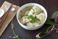 Resep Sup Pangsit Ayam Rebus: Kuah Beningnya Segar, Isian Ayamnya Juicy!